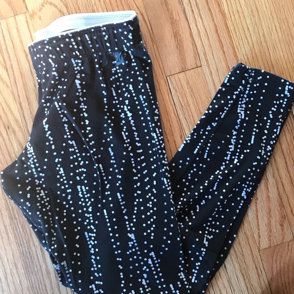 Nike leggings